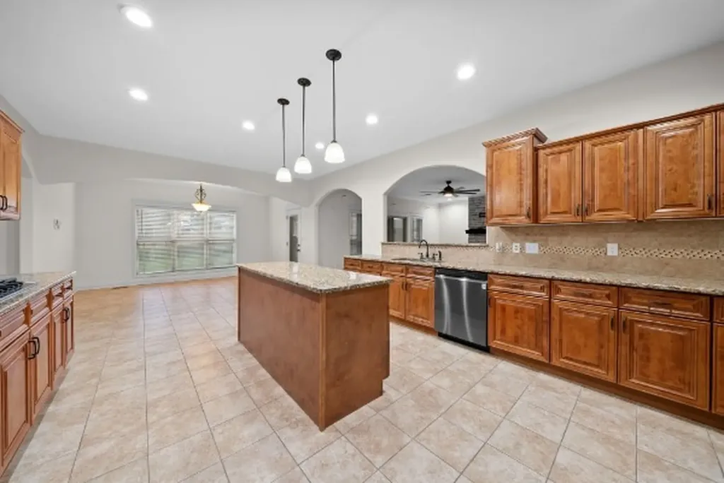 1957 Boyer Boulevard Clarksville TN 37043