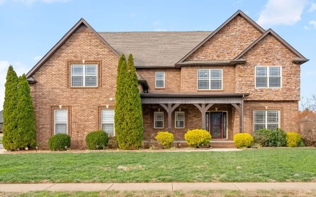 1957 Boyer Boulevard Clarksville TN 37043