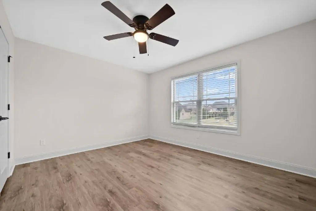 1957 Boyer Boulevard Clarksville TN 37043