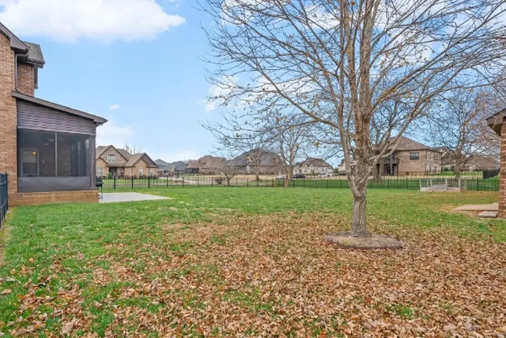 1957 Boyer Boulevard Clarksville TN 37043