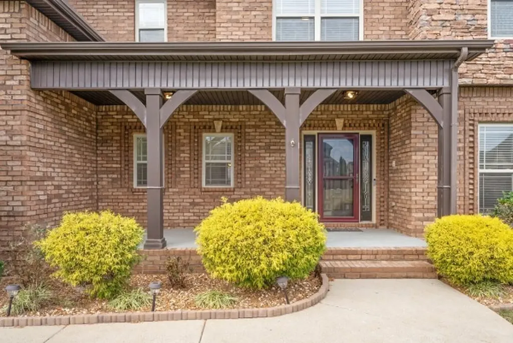 1957 Boyer Boulevard Clarksville TN 37043