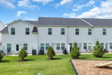 5613 Dockside Drive Rockvale TN 37153