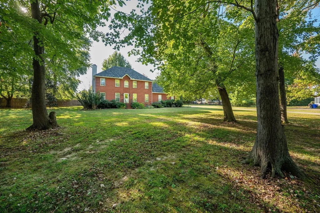 311 Orchard Park Drive White House TN 37188