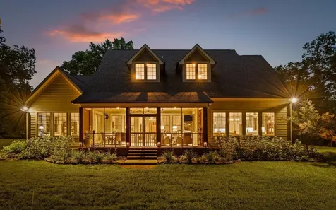 266 Beaten Path Road, E Signal Mountain TN 37377