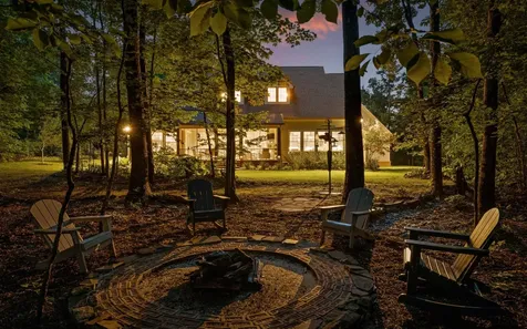 266 Beaten Path Road, E Signal Mountain TN 37377