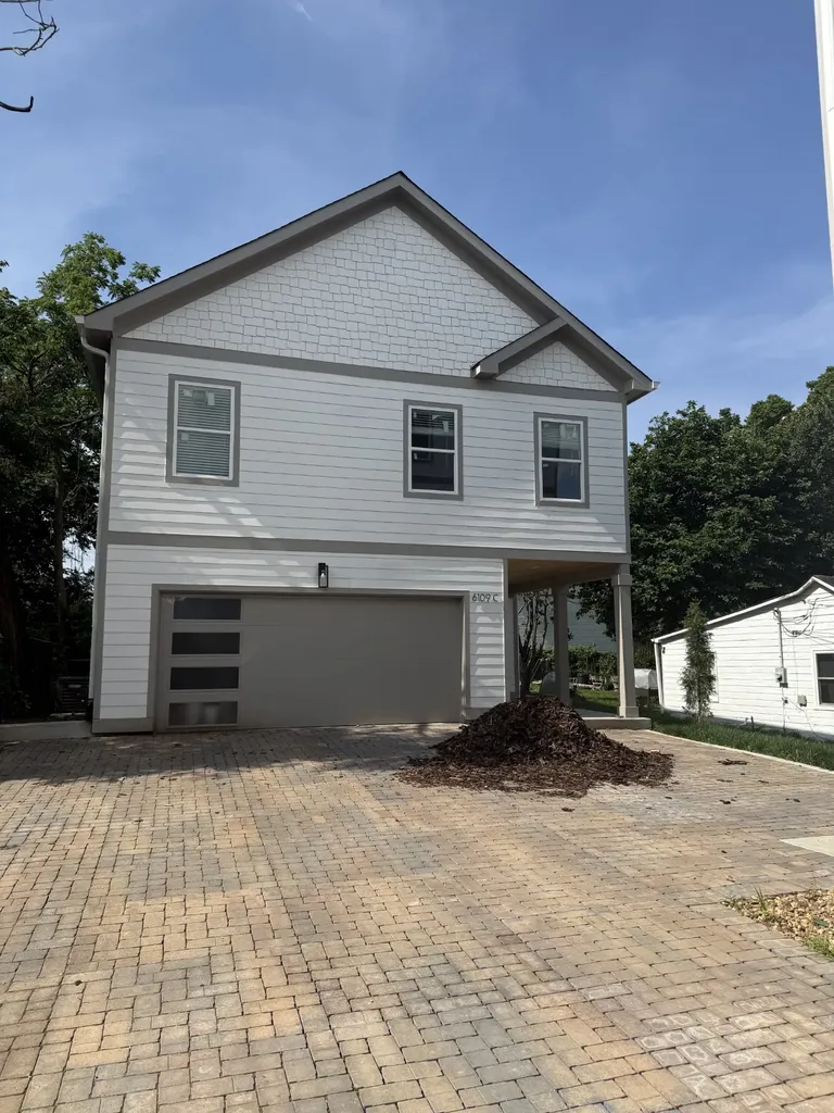 6109 Robertson Avenue Nashville TN 37209