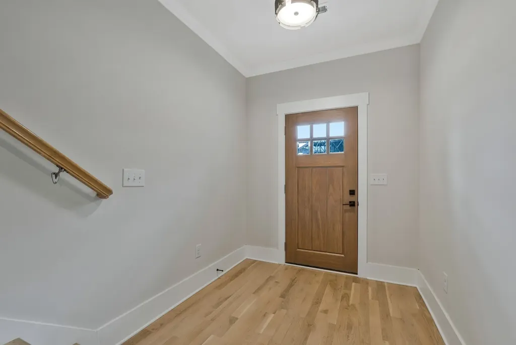 6109 Robertson Avenue Nashville TN 37209
