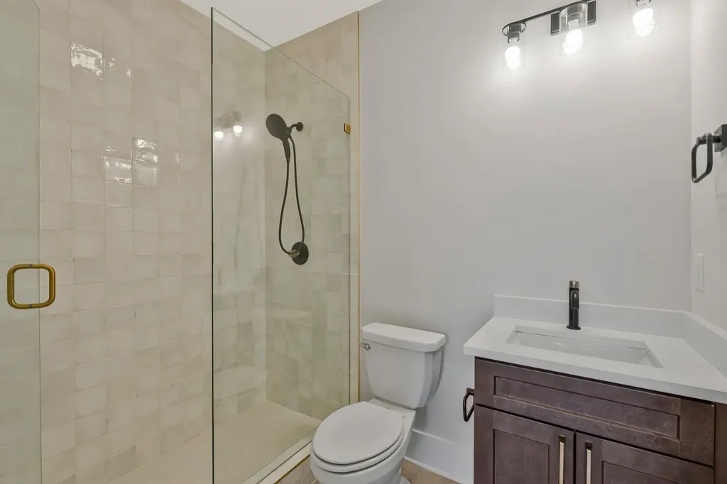6109 Robertson Avenue Nashville TN 37209