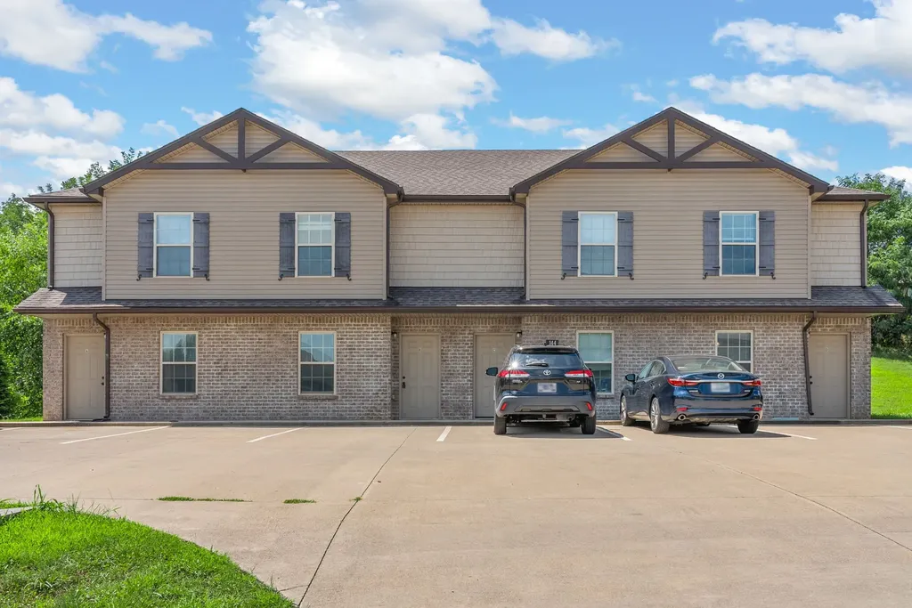 157 Center Pointe Drive Clarksville TN 37040