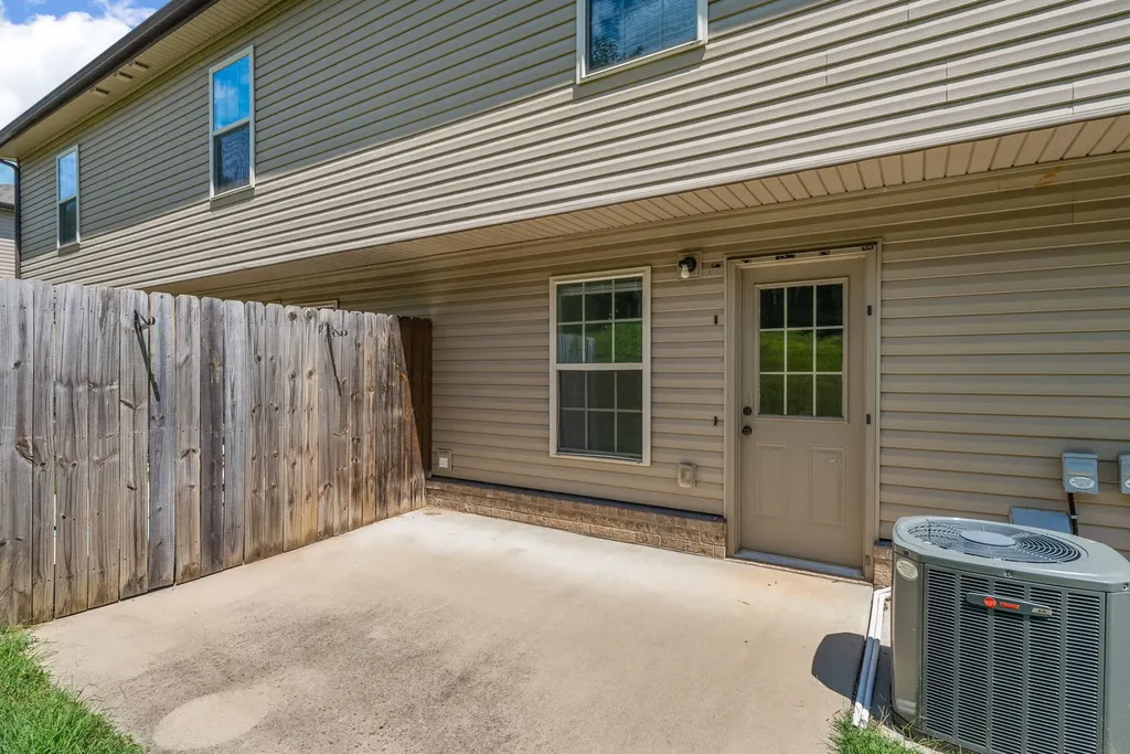 157 Center Pointe Drive Clarksville TN 37040