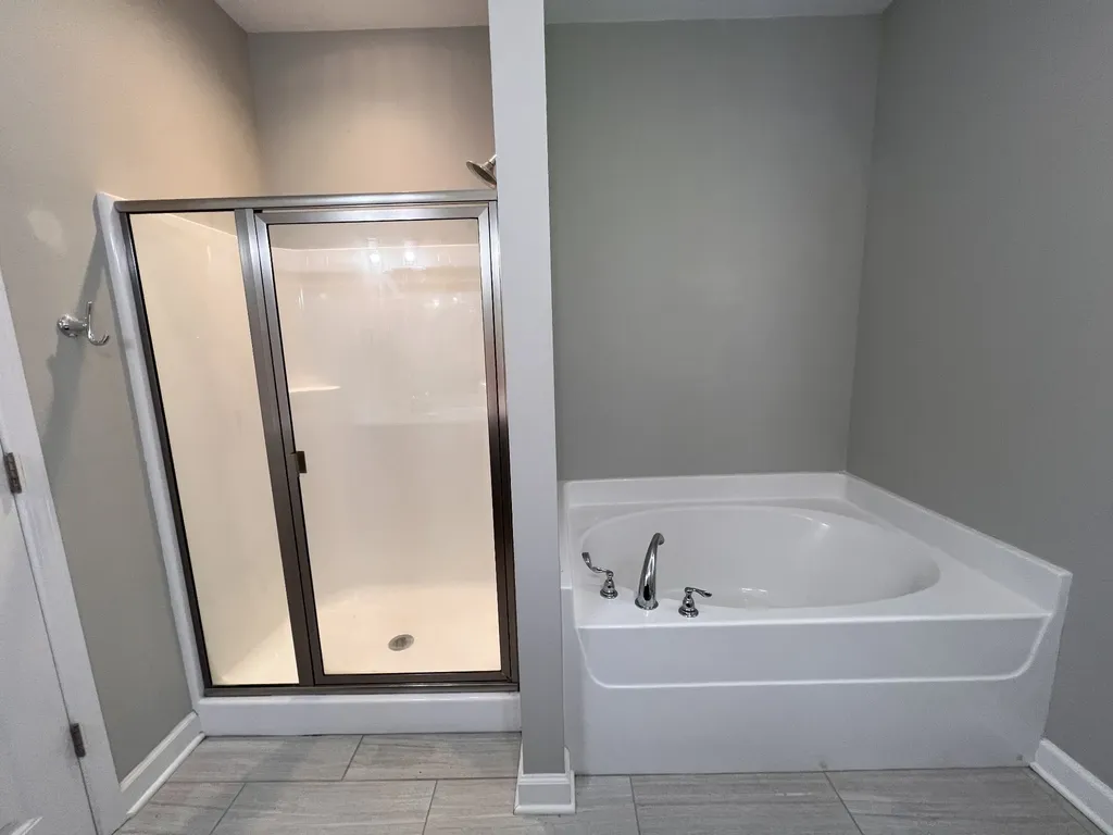 1079 Harper Dean Way Gallatin TN 37066