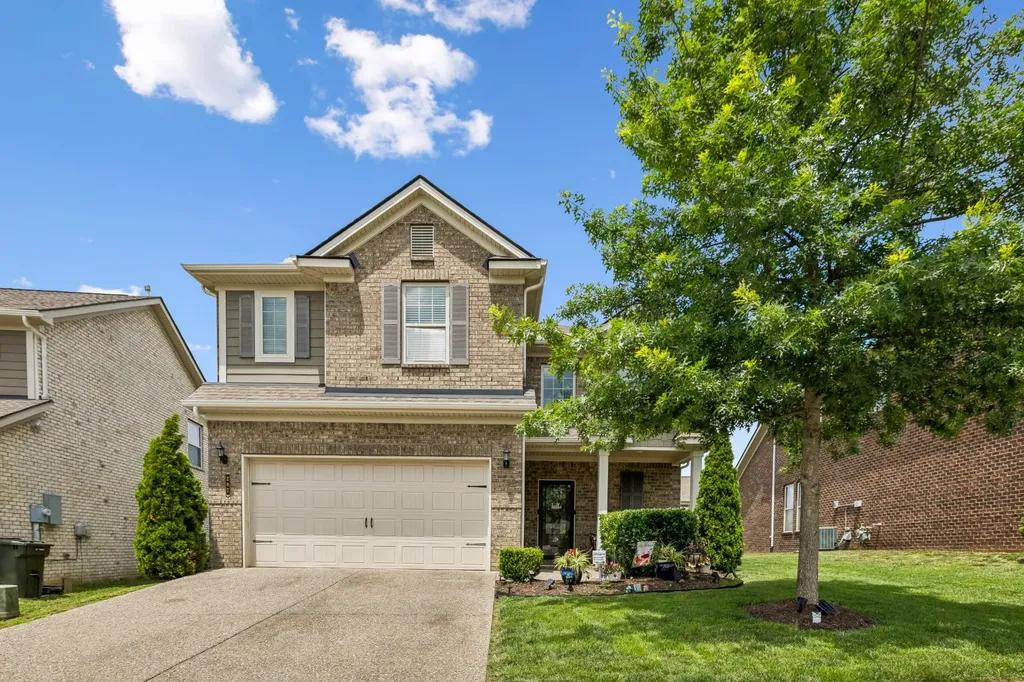 207 Hempstead Court Gallatin TN 37066