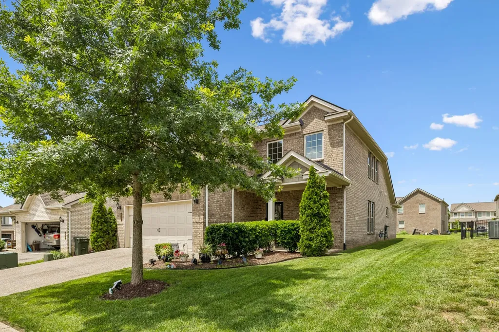207 Hempstead Court Gallatin TN 37066