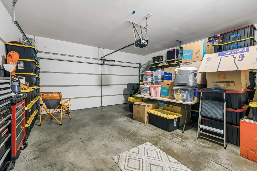 207 Hempstead Court Gallatin TN 37066