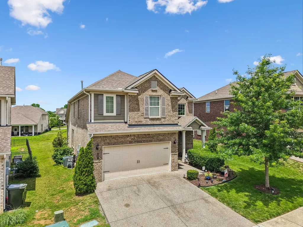 207 Hempstead Court Gallatin TN 37066