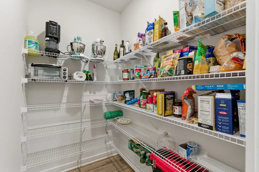 878 Nightingale Avenue Hendersonville TN 37075