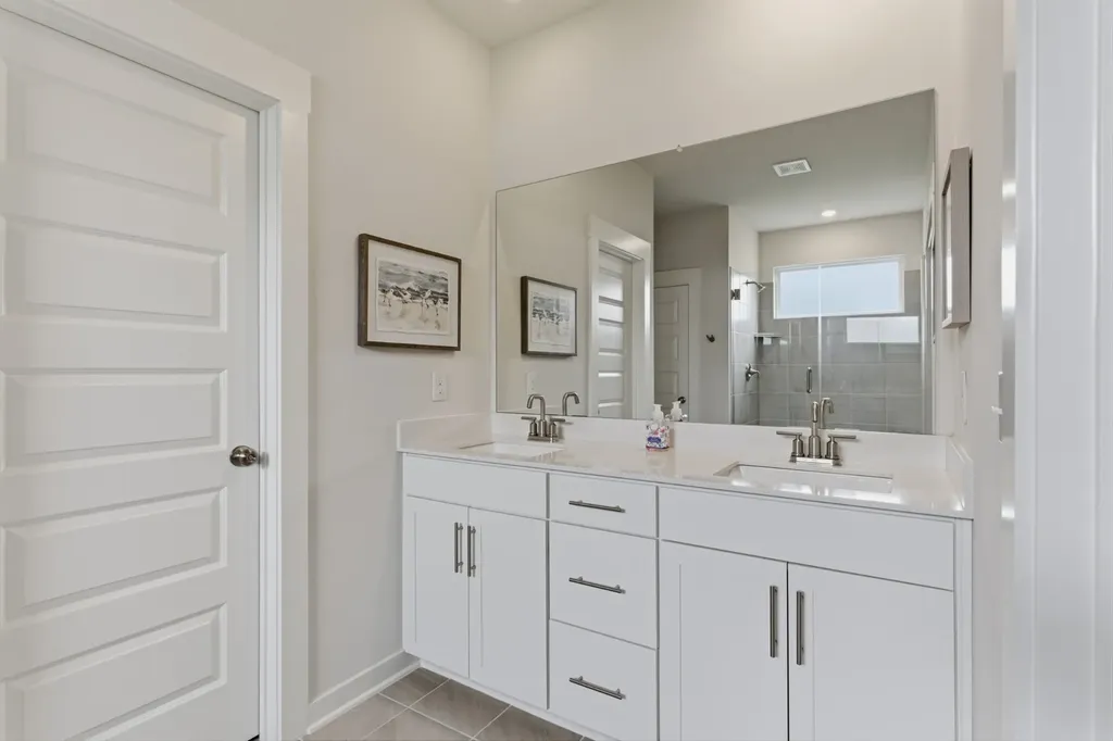 878 Nightingale Avenue Hendersonville TN 37075