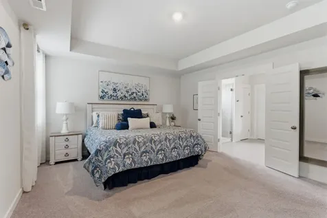 878 Nightingale Avenue Hendersonville TN 37075