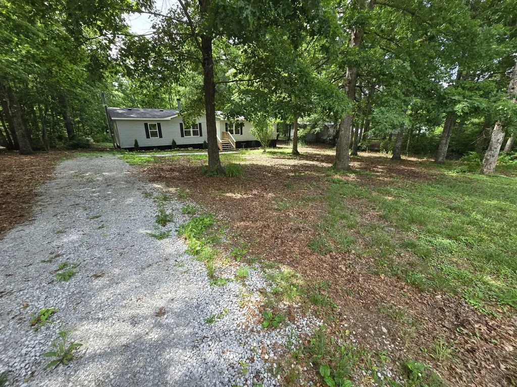 601 Foxwood Drive Crossville TN 38571