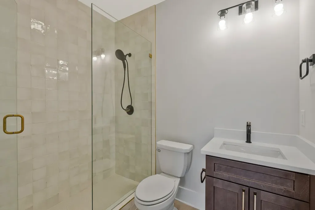 6109 Robertson Avenue Nashville TN 37209