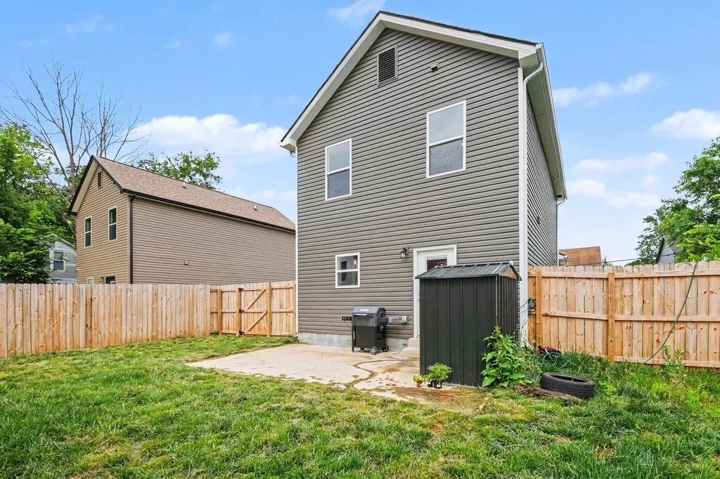 109A Adkins Street Clarksville TN 37042