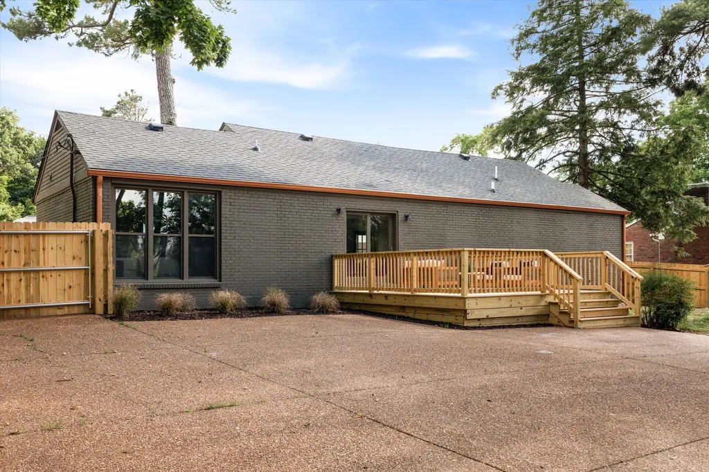 256 Fairway Drive Nashville TN 37214