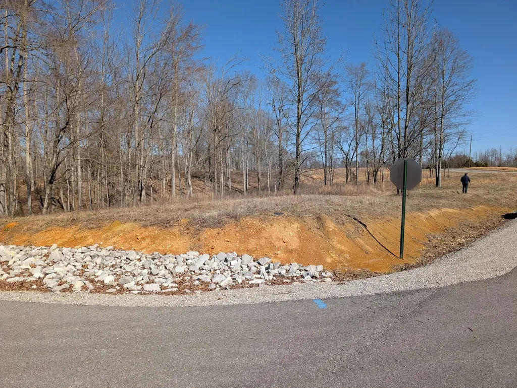 5916 Canoe Way Baxter TN 38544
