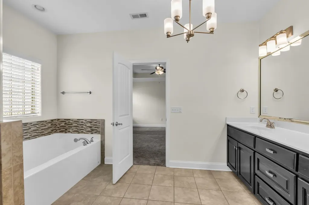 5304 Cobalt Court Murfreesboro TN 37128