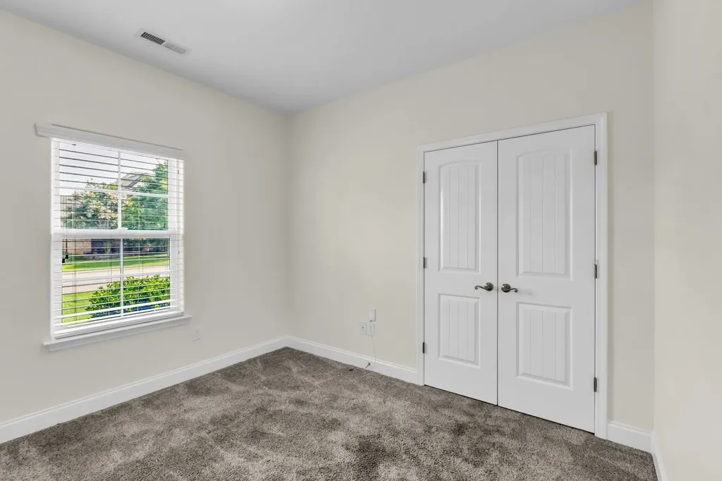 5304 Cobalt Court Murfreesboro TN 37128