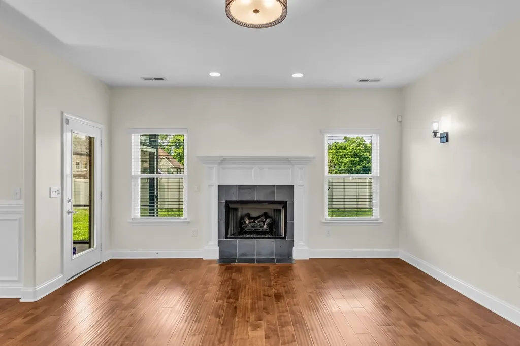 5304 Cobalt Court Murfreesboro TN 37128
