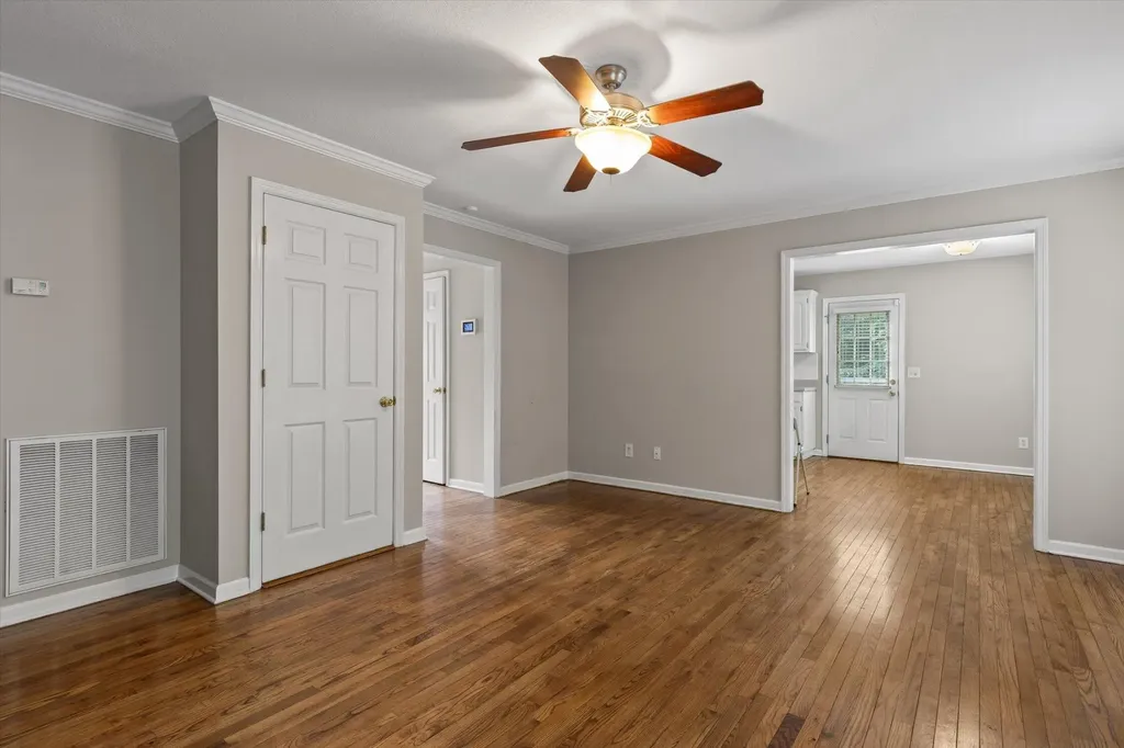 3034 Tomahawk Circle, NW Cleveland TN 37312