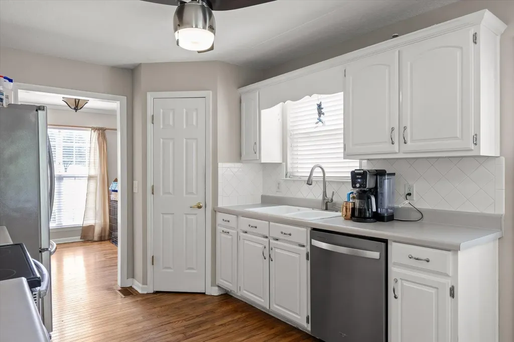 3034 Tomahawk Circle, NW Cleveland TN 37312