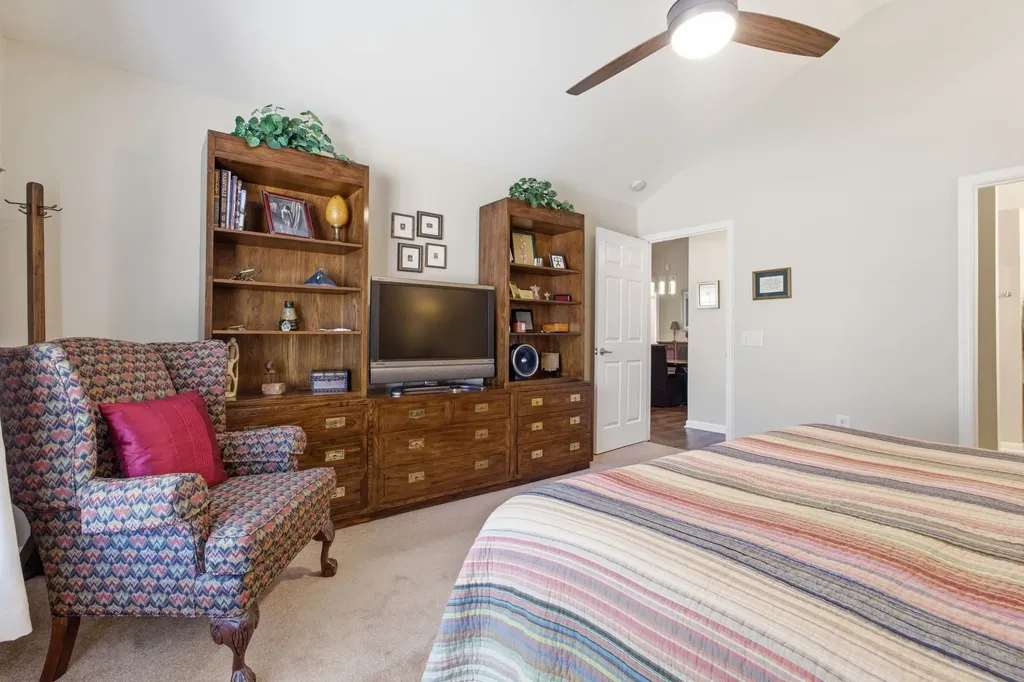 825 Browns Lane Gallatin TN 37066