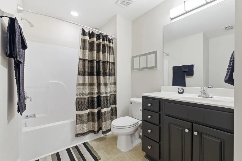 825 Browns Lane Gallatin TN 37066