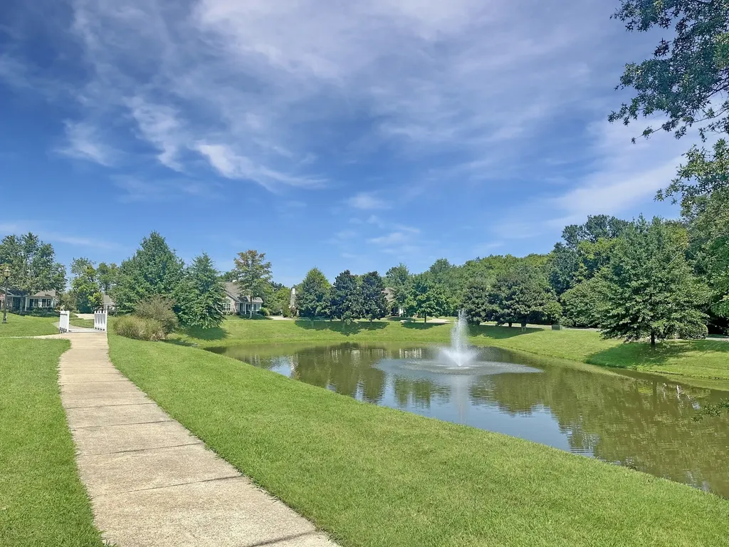 825 Browns Lane Gallatin TN 37066