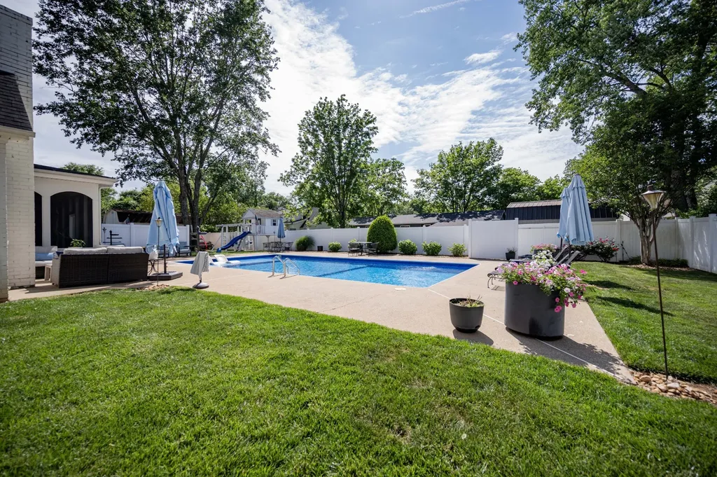 2511 Cabot Court Murfreesboro TN 37129