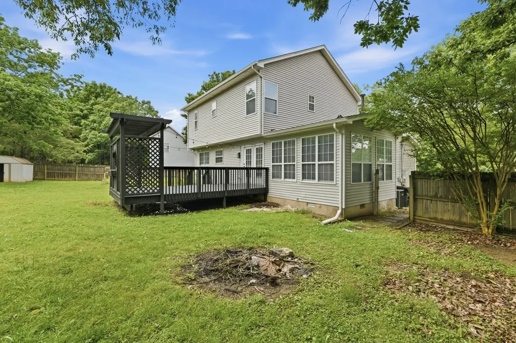 211 Ella Street Smyrna TN 37167