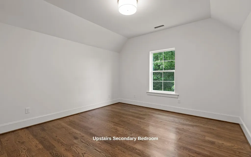 1825 Sawyer Farms Lane Signal Mountain TN 37377