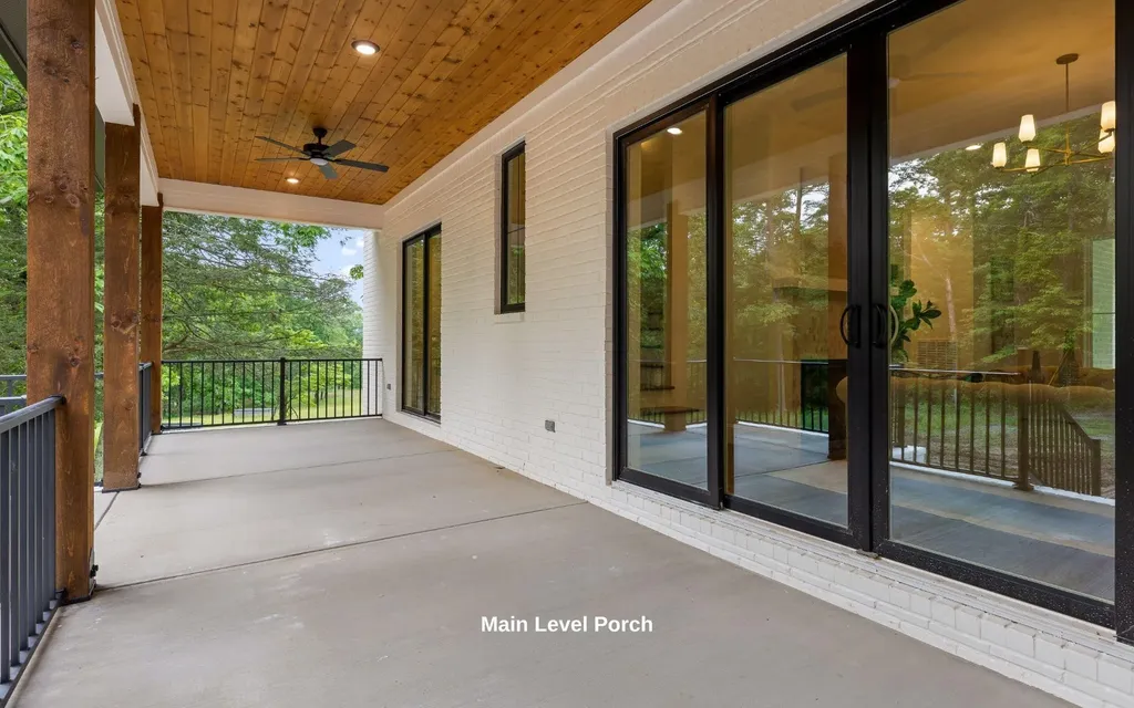 1825 Sawyer Farms Lane Signal Mountain TN 37377