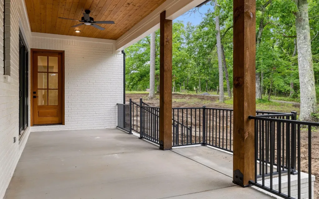 1825 Sawyer Farms Lane Signal Mountain TN 37377