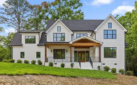 1825 Sawyer Farms Lane Signal Mountain TN 37377