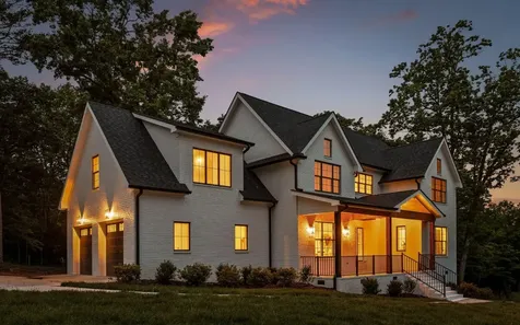 1825 Sawyer Farms Lane Signal Mountain TN 37377