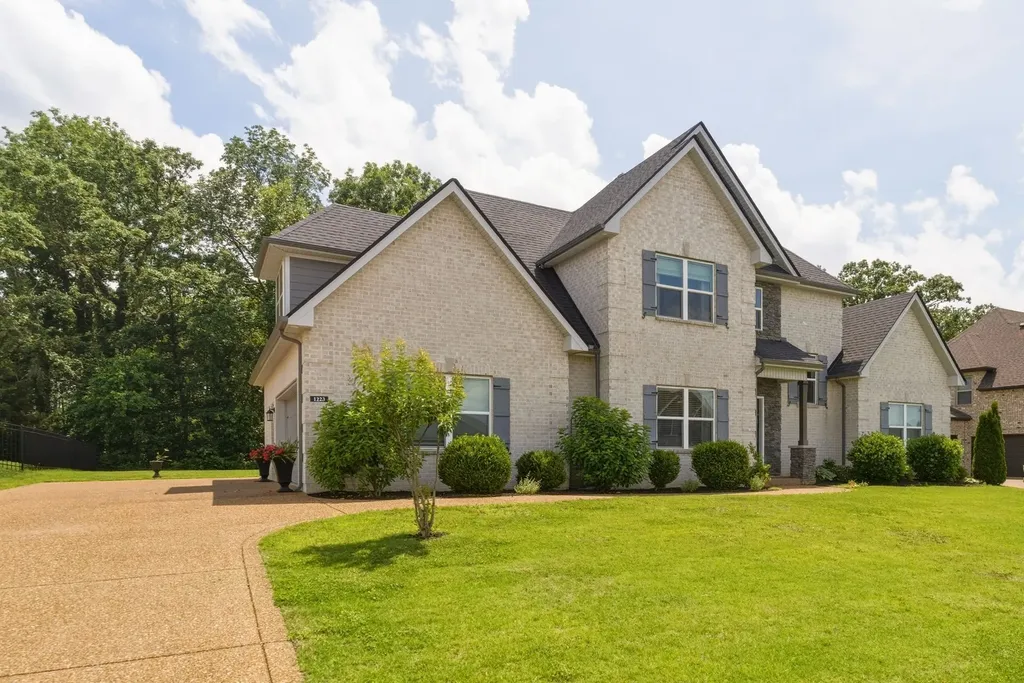 1223 Emmie Reece Drive Smyrna TN 37167