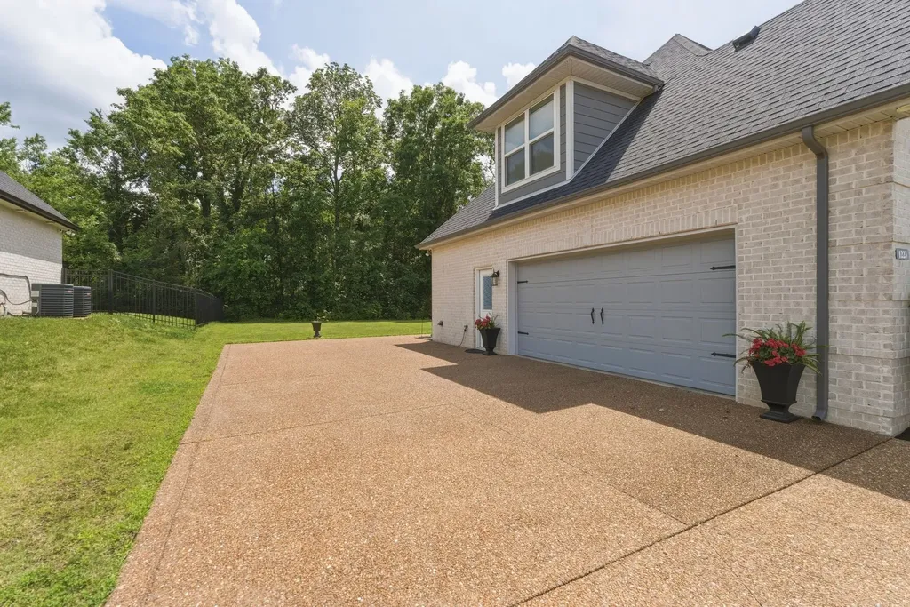 1223 Emmie Reece Drive Smyrna TN 37167