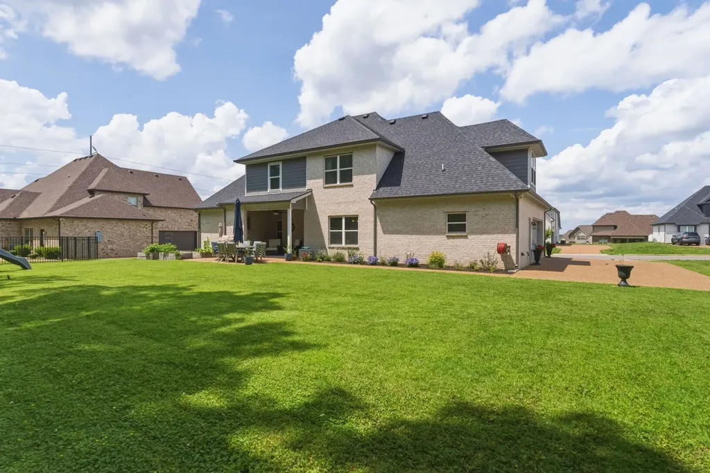 1223 Emmie Reece Drive Smyrna TN 37167