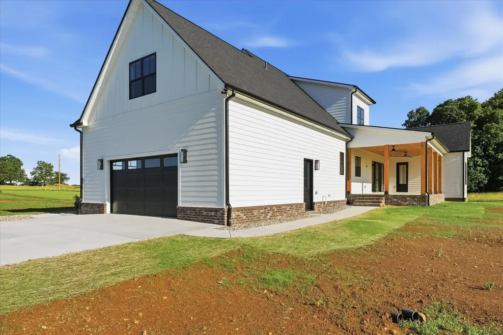 4184 Armstrong Road Springfield TN 37172