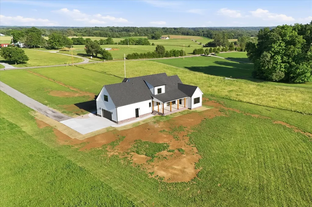 4184 Armstrong Road Springfield TN 37172