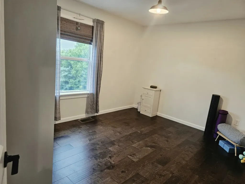 4 Lewis James Lane Riddleton TN 37151