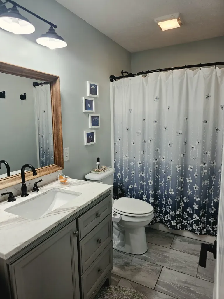 4 Lewis James Lane Riddleton TN 37151