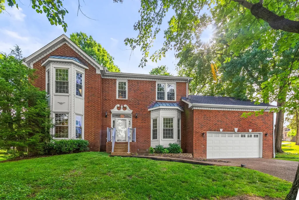 305 Cherokee Trail Goodlettsville TN 37072